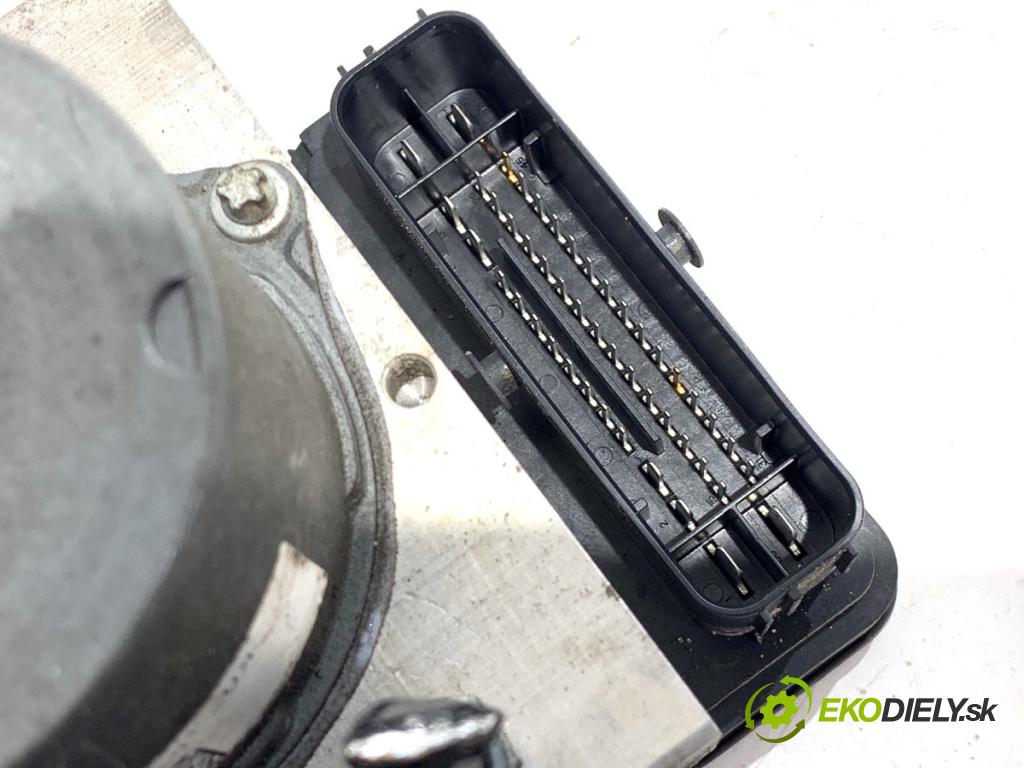 AUDI A4 B9 Kombi 2016 110 kW 2.0 TDI 1968 Pumpa ABS  (Pumpa ABS)