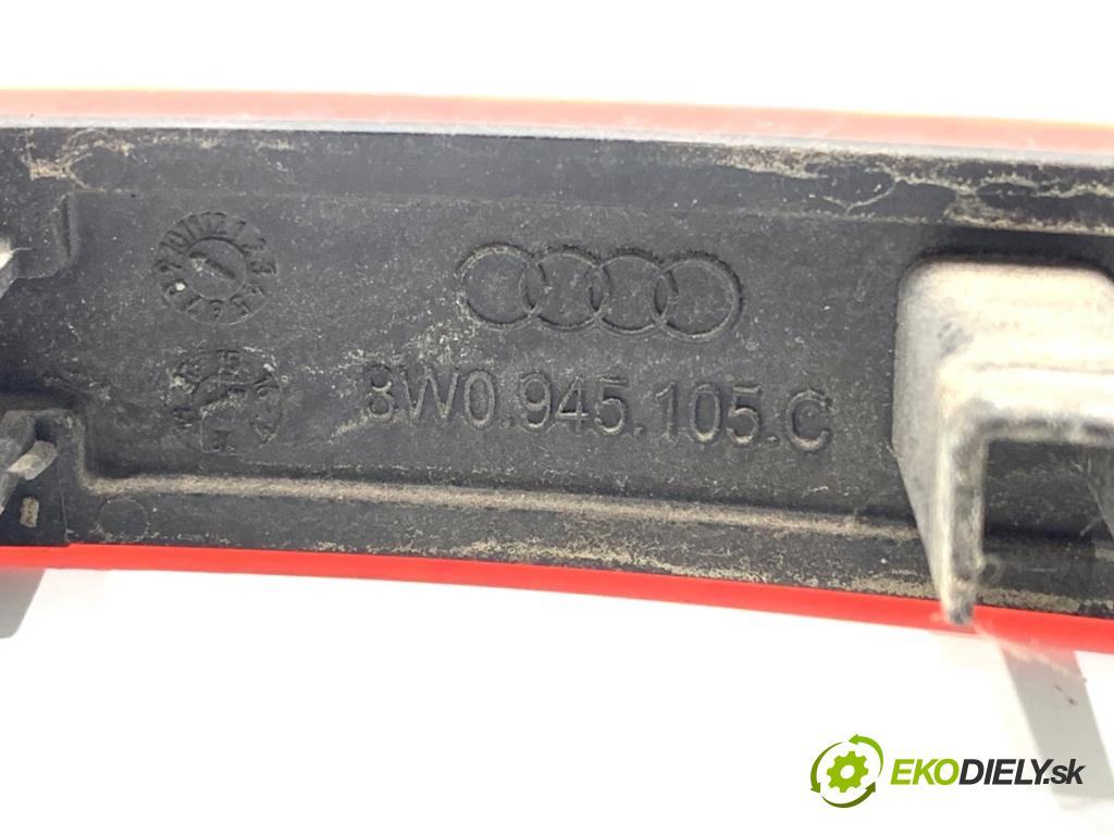 AUDI A4 B9 Kombi 2016 110 kW 2.0 TDI 1968 Svetlo nárazníka ľavy zad reflexne 8W0945105C