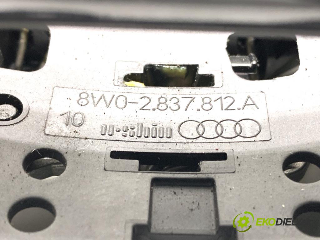 AUDI A4 B9 Kombi 2016 110 kW 2.0 TDI 1968 Kľučka vonkajšia pravy zad