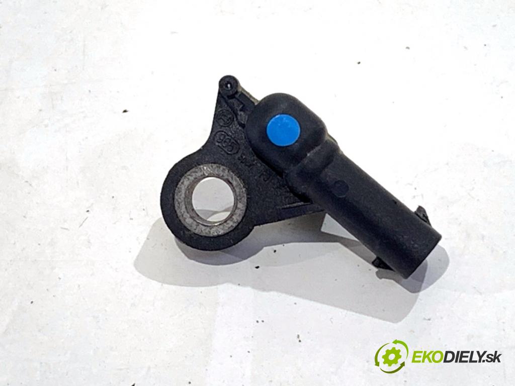 AUDI A4 B9 Kombi 2016 110 kW 2.0 TDI 1968 Snímač nárazu 4M0959651 (Snímač nárazu)