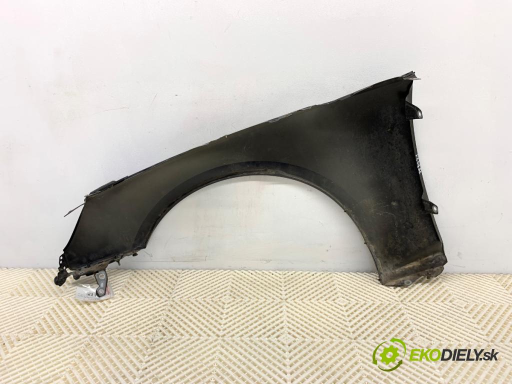 AUDI A4 B9 Kombi 2016 110 kW 2.0 TDI 1968 Blatník pravy predný LY9T