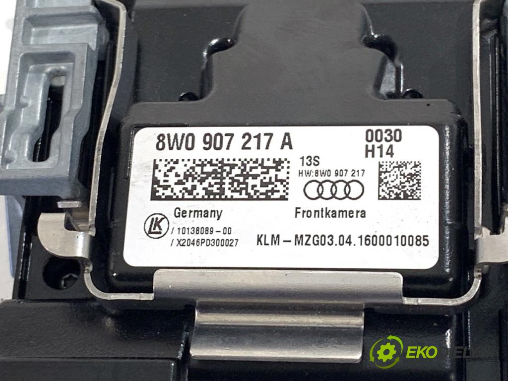 AUDI A4 B9 Kombi 2016 110 kW 2.0 TDI 1968 KAMERA okna prednej 8W0907217A