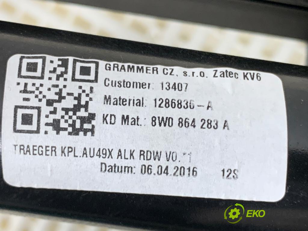 AUDI A4 B9 Kombi 2016 110 kW 2.0 TDI 1968 loketní opěrka 8W0864283A (Loketní opěrka)