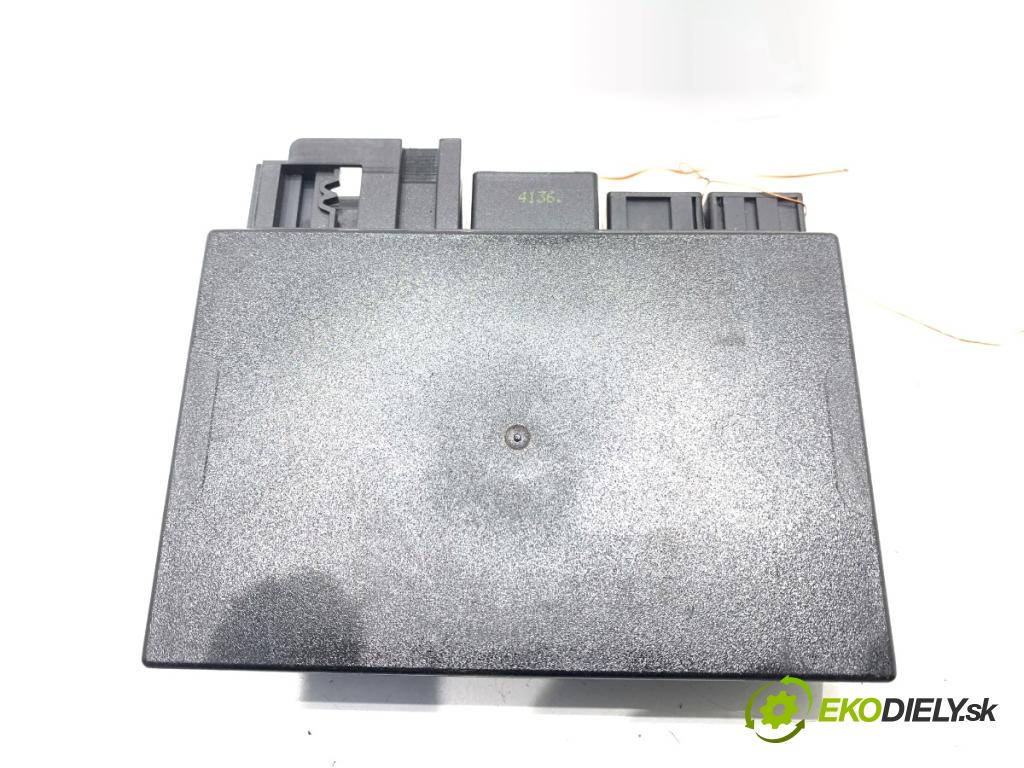 AUDI A4 B9 Kombi 2016 110 kW 2.0 TDI 1968 modul tažného oka 4M0907383D (Řídící jednotka ostatní)