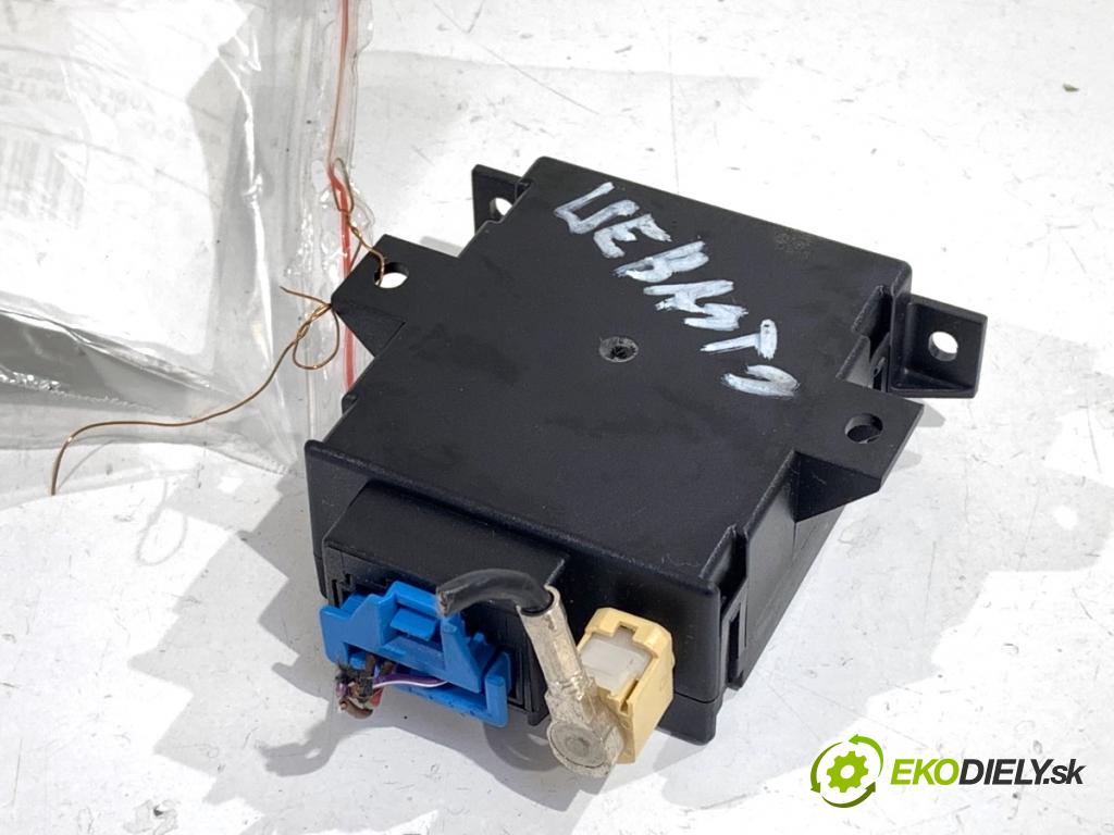 AUDI A4 B9 Kombi 2016 110 kW 2.0 TDI 1968 Modul Riadiaca jednotka Webasto 4H0963271E (Riadiaca jednotka ostatné)