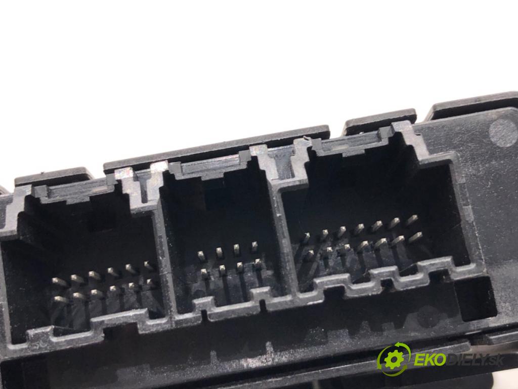 OPEL MERIVA B nadwozie wielkoprzestrzenne (MPV) 2017 88 kW 1.4 (75) 1364 Modul PDC 23456583 (Riadiaca jednotka ostatné)