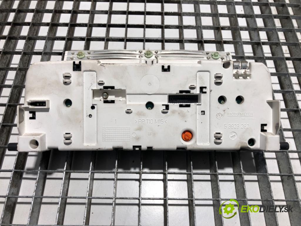 VW TRANSPORTER T4 Autobus 1996 57 kW 2.4 D 2370 Prístrojovka 53923262 (Prístrojová doska)