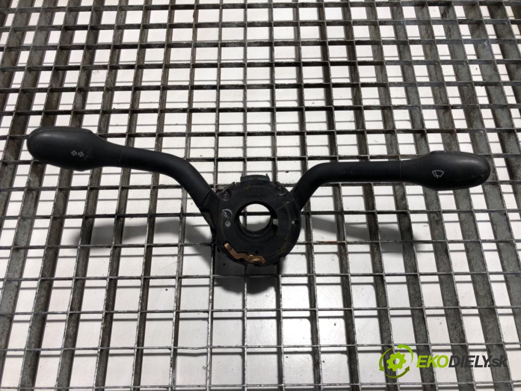 VW TRANSPORTER T4 Autobus 1996 57 kW 2.4 D 2370 Prepínač kombinovaný 703953503E (Prepínacie páčky pod volantom)