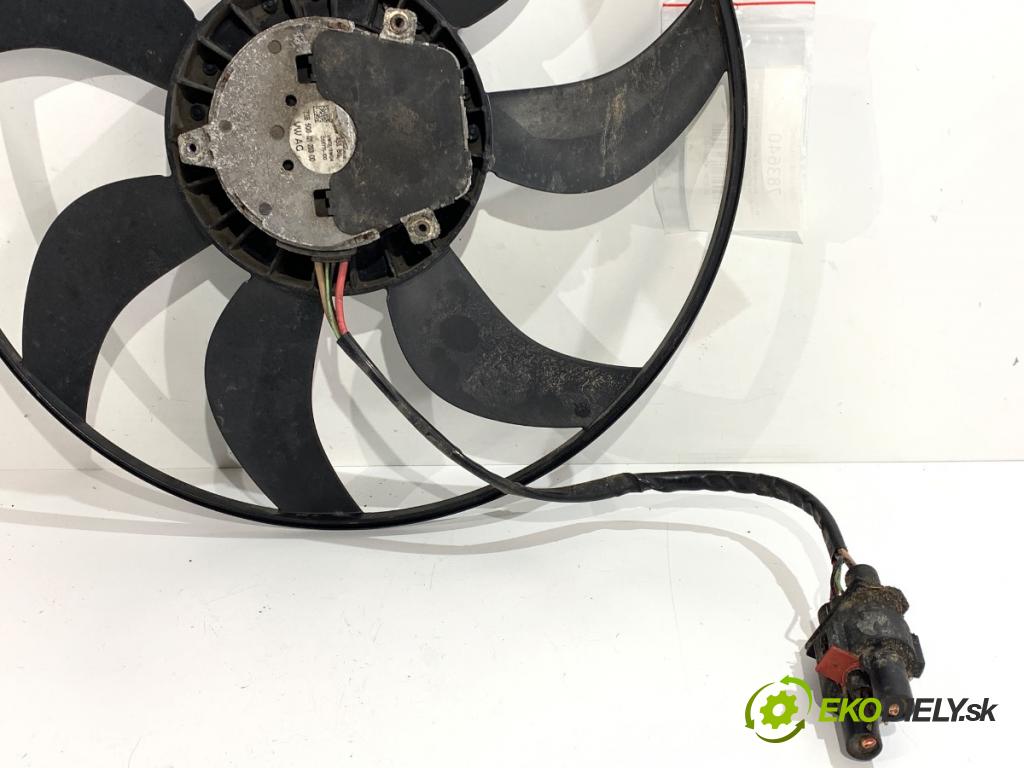 VW GOLF VII liftback 2016 81 kW 1.6 TDI 1598 ventilátor chladiče 5Q0959455BG (Ventilátor)