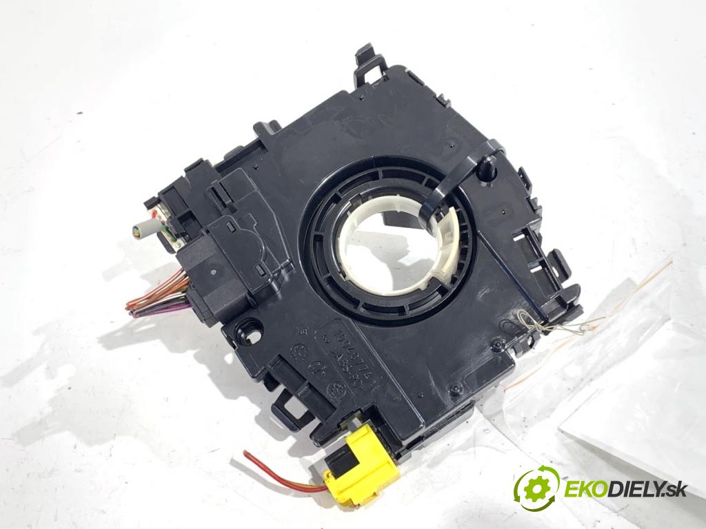 VW GOLF VII liftback 2016 81 kW 1.6 TDI 1598 kroužek slimák airbag 5Q0953549F (Airbag)