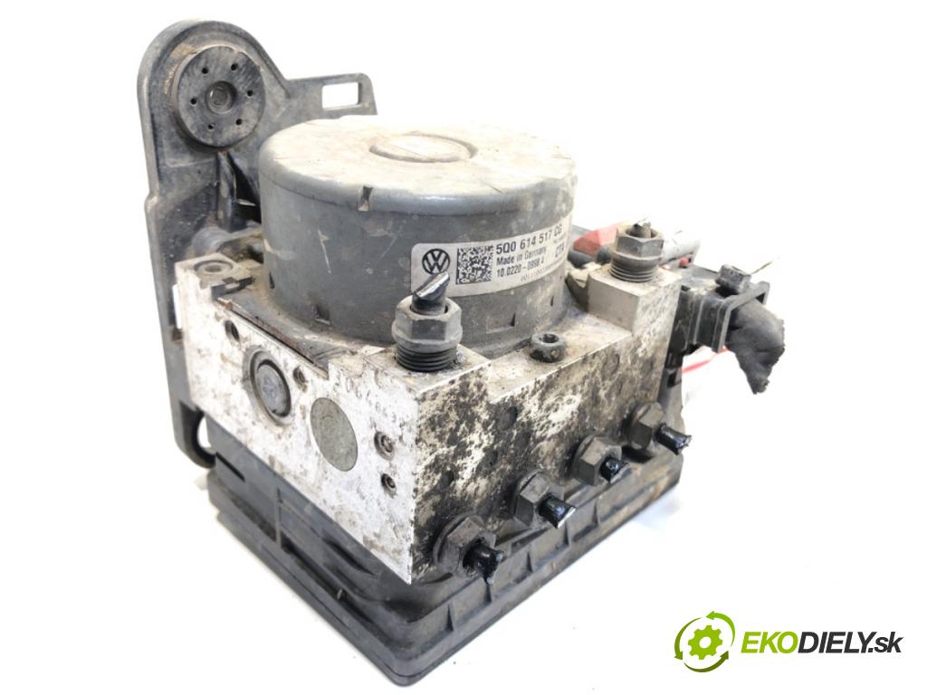 VW GOLF VII liftback 2016 81 kW 1.6 TDI 1598 Pumpa ABS 5Q0614517CG (Pumpa ABS)