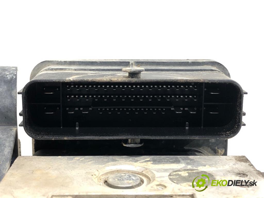 VW GOLF VII liftback 2016 81 kW 1.6 TDI 1598 Pumpa ABS 5Q0614517CG (Pumpa ABS)