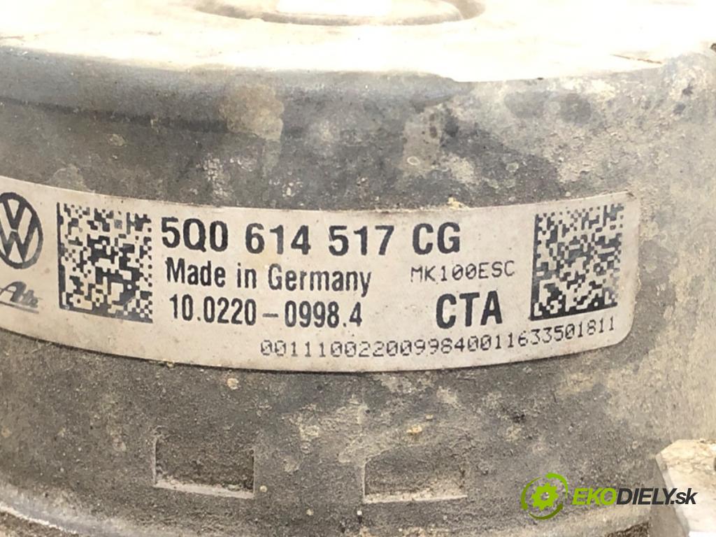 VW GOLF VII liftback 2016 81 kW 1.6 TDI 1598 Pumpa ABS 5Q0614517CG (Pumpa ABS)