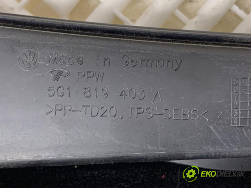 VW GOLF VII liftback 2016 81 kW 1.6 TDI 1598 Torpédo, plast pod čelné okno 5G1819403A (Torpédo (plast pod čelným sklom))