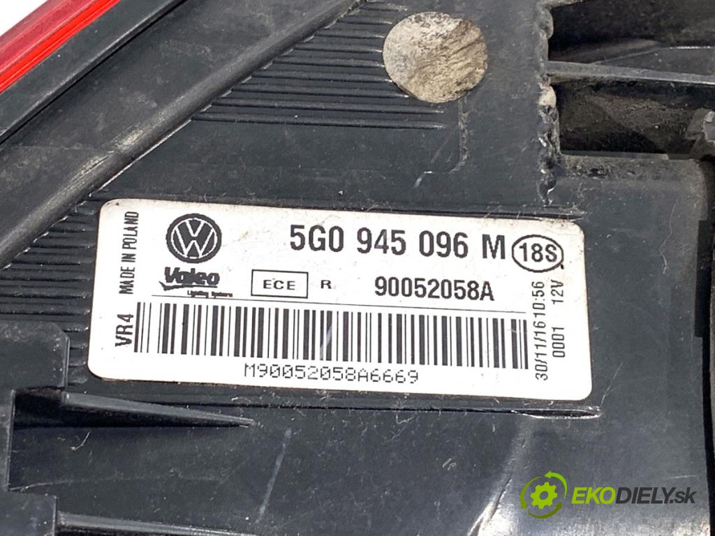 VW GOLF VII liftback 2016 81 kW 1.6 TDI 1598 Svetlo pravy zad 5G0945096M