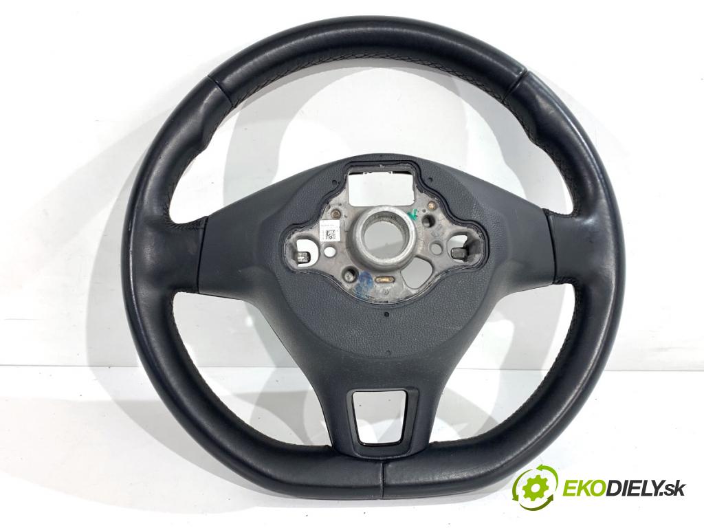 VW GOLF VII liftback 2016 81 kW 1.6 TDI 1598 Volant  (Volant)