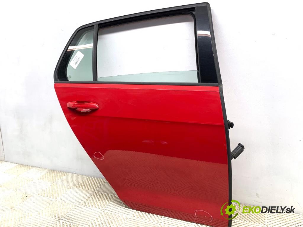 VW GOLF VII liftback 2016 81 kW 1.6 TDI 1598 Dvere pravy zad LY3D
