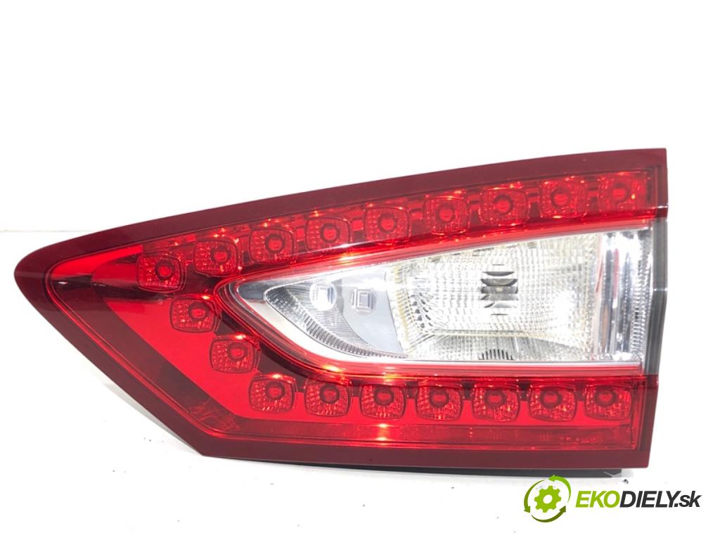 FORD MONDEO MK5 Kombi 2016 110 kW 2.0 TDCi 1998 světlo zadní část pravá vnitřní DS73-13A602-CG (Klika dveří ostatní)