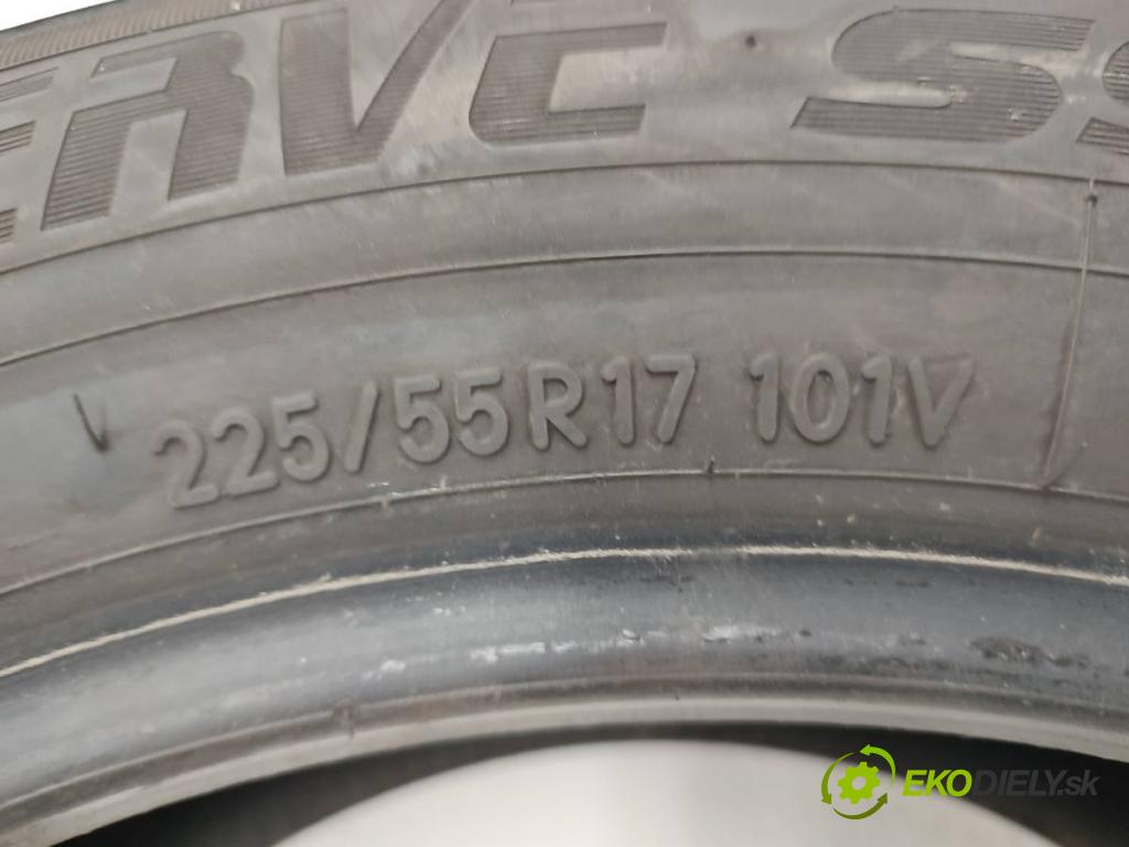 --- --- PNEUMATIKY: zima 1X 225/55 17" TOYO