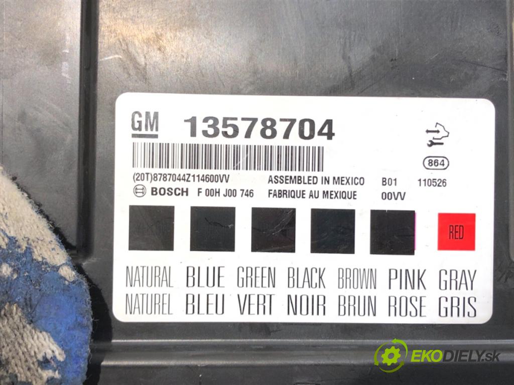 OPEL INSIGNIA A Kombi 2011 118 kW 2.0 CDTI 4x4 (35) 1956 Modul komfortu 13578704 (Modul komfortu)