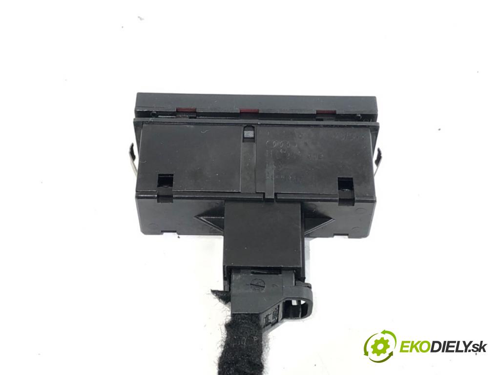 AUDI A6 C6 sedan 2006 103 kW 2.0 TDI 1968 Spínač svetiel výstražných (núdzových) 4F0941509 (Prepínacie páčky pod volantom)