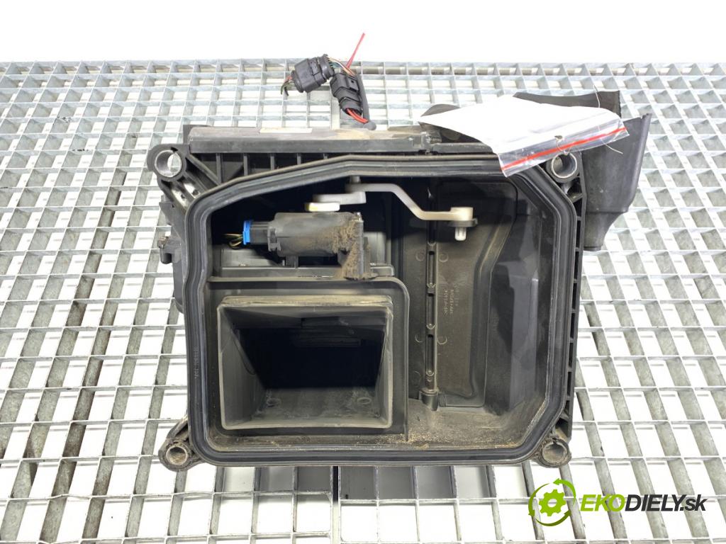 AUDI A6 C6 sedan 2006 103 kW 2.0 TDI 1968 topení 4F0820155F