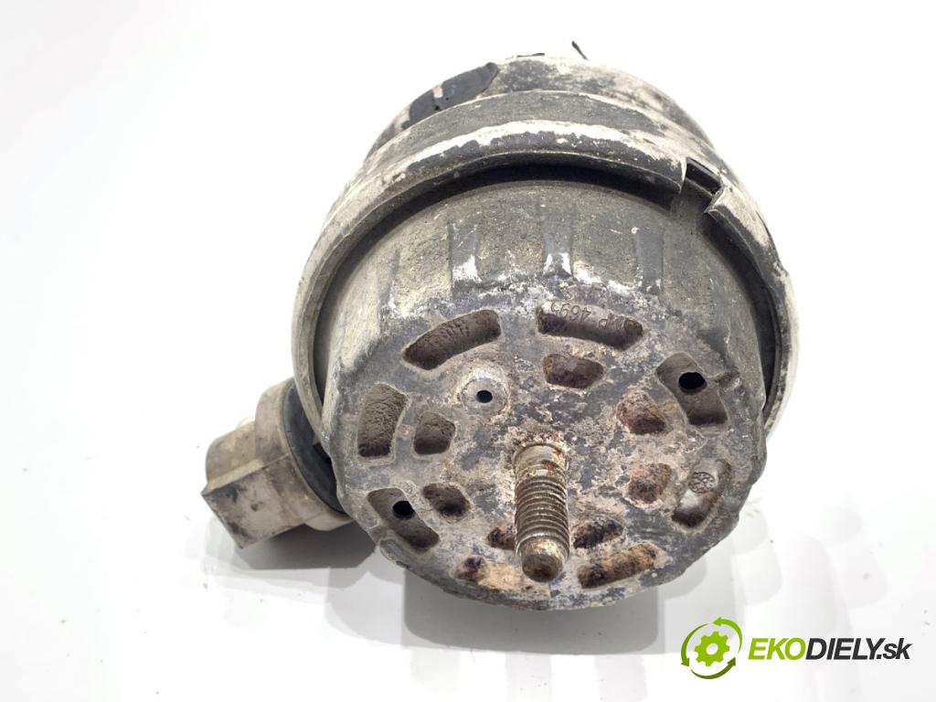AUDI A6 C6 sedan 2006 103 kW 2.0 TDI 1968 AirBag motora levý 4F0199379G