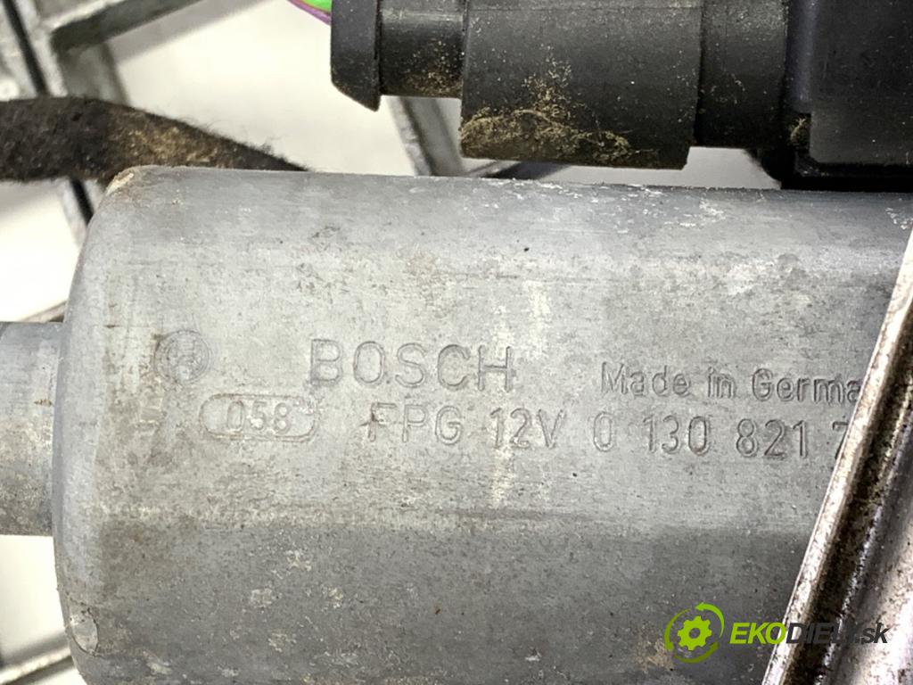 AUDI A6 C5 sedan 1999 121 kW 2.4 quattro 2393 Mechanizmus okna ľavy predný 4B0837397
