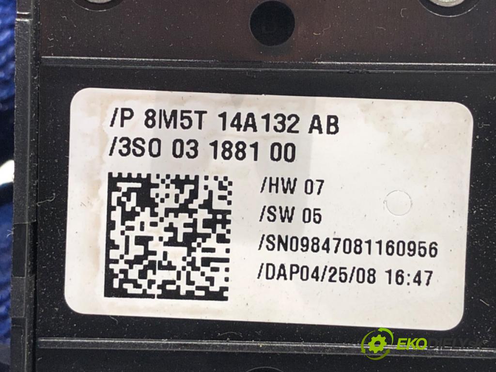 FORD KUGA I SUV 2008 100 kW 2.0 TDCi 1997 Prepínač okien 8M5T-14A132-AB (Prepínacie páčky pod volantom)