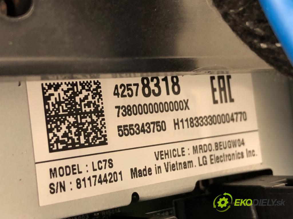 OPEL ASTRA K liftback 2019 110 kW 1.4 Turbo (68) 1399 Dislpej 42578318 (Prístrojová doska)