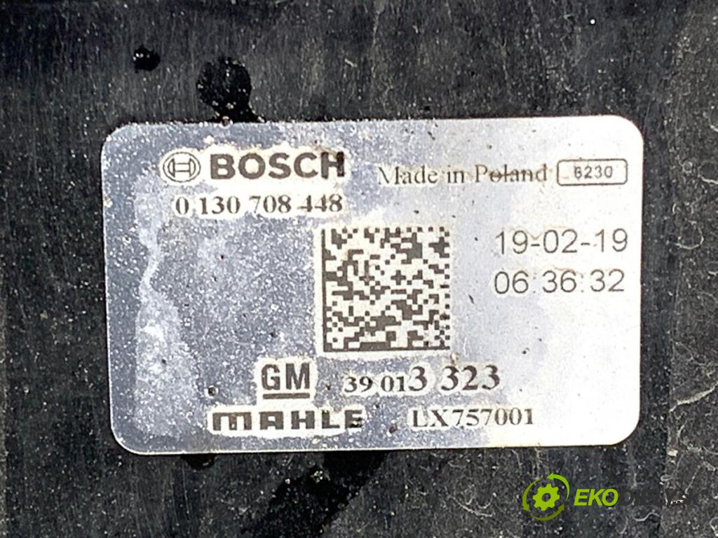 OPEL ASTRA K liftback 2019 110 kW 1.4 Turbo (68) 1399 ventilátor chladiče 39013323 (Ventilátor)