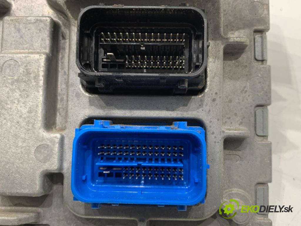 OPEL ASTRA K liftback 2019 110 kW 1.4 Turbo (68) 1399 riadiaca jednotka Motor 12697128 (Riadiaca jednotka)