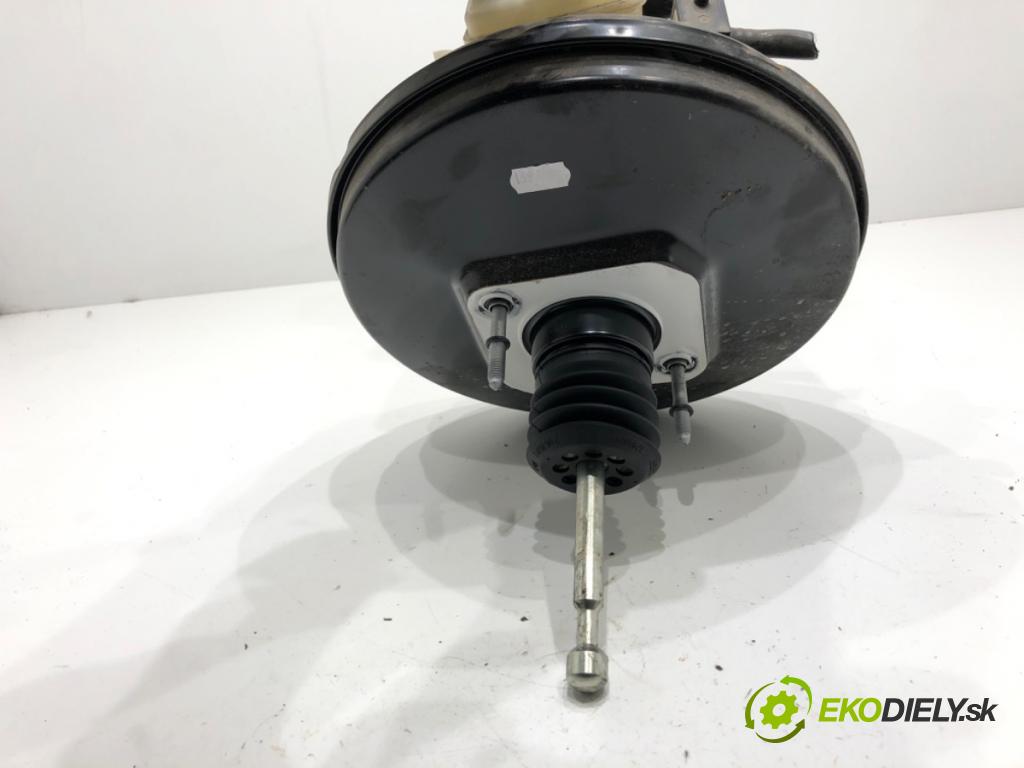 OPEL ASTRA K liftback 2019 110 kW 1.4 Turbo (68) 1399 posilovač bŕzd 39177534