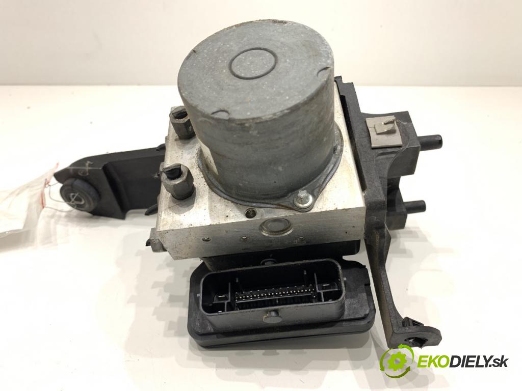 OPEL ASTRA K liftback 2019 110 kW 1.4 Turbo (68) 1399 Pumpa ABS 323666362 (Pumpa ABS)