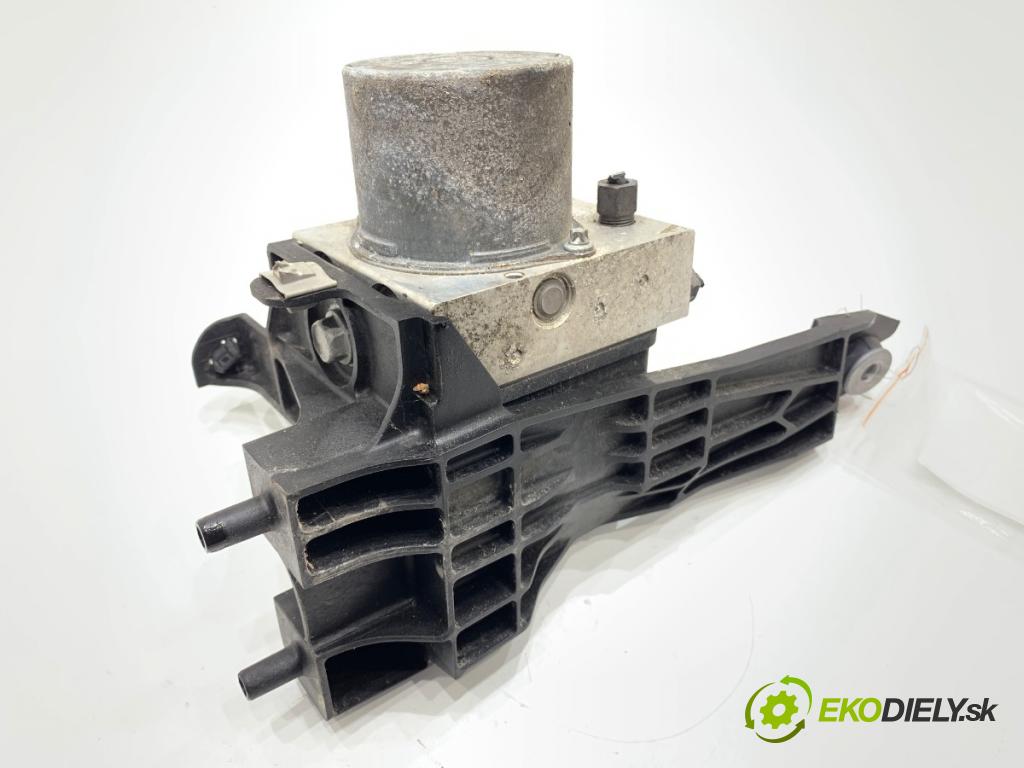 OPEL ASTRA K liftback 2019 110 kW 1.4 Turbo (68) 1399 Pumpa ABS 323666362 (Pumpa ABS)