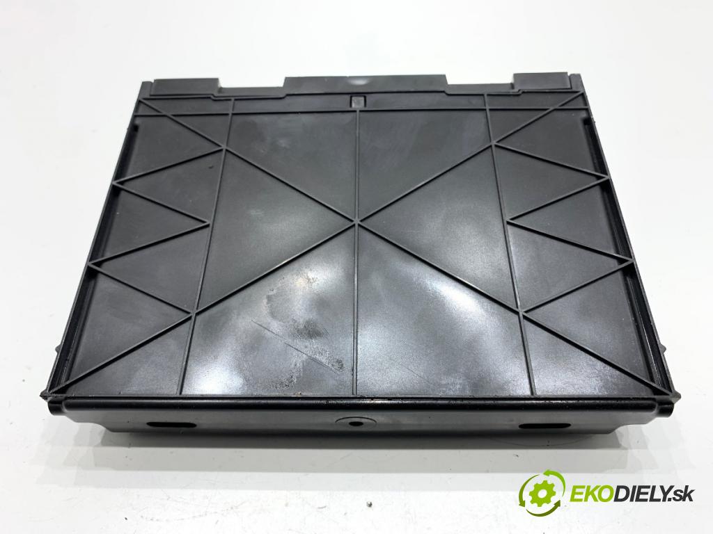 OPEL ASTRA K liftback 2019 110 kW 1.4 Turbo (68) 1399 Modul komfortu 13526398 (Modul komfortu)