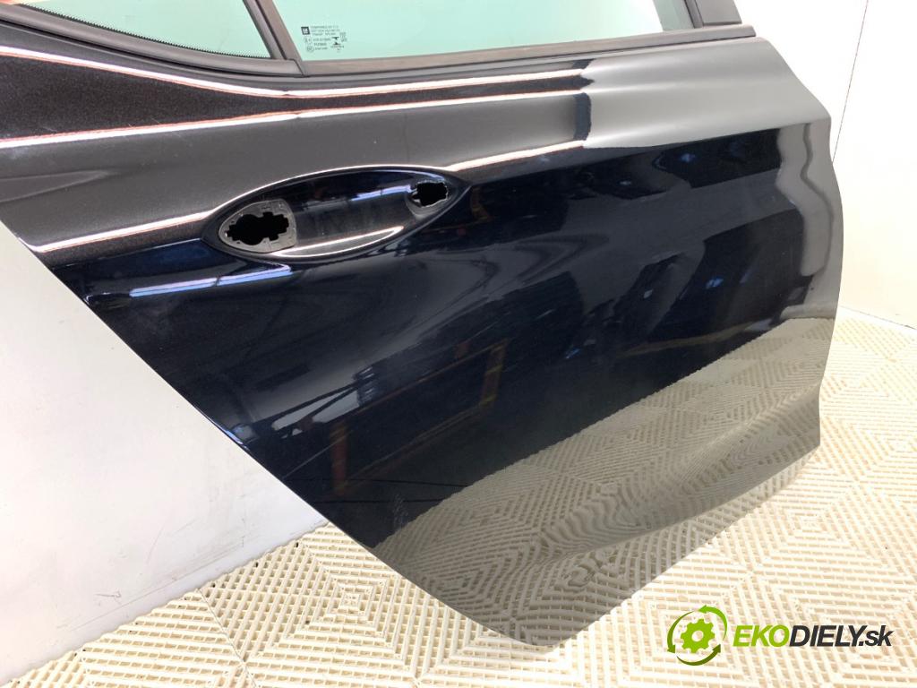 OPEL ASTRA K liftback 2019 110 kW 1.4 Turbo (68) 1399 Dvere pravy zad Z22Y