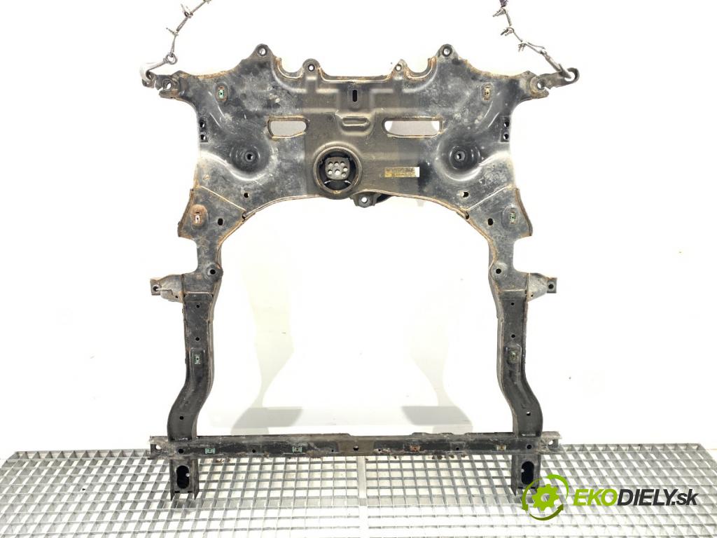 OPEL ASTRA K liftback 2019 110 kW 1.4 Turbo (68) 1399 výztuha pod motor  (Přední výztuha)