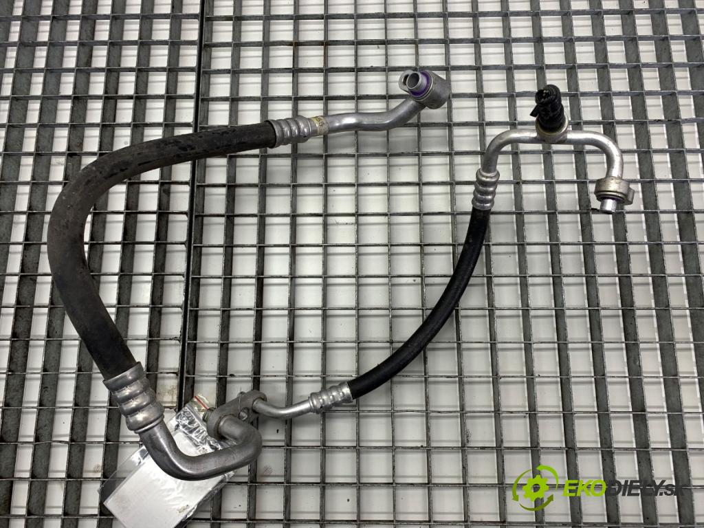 OPEL ASTRA K liftback 2019 110 kW 1.4 Turbo (68) 1399 rúrka klimatizace 39074955 (Trubka klimatizace)