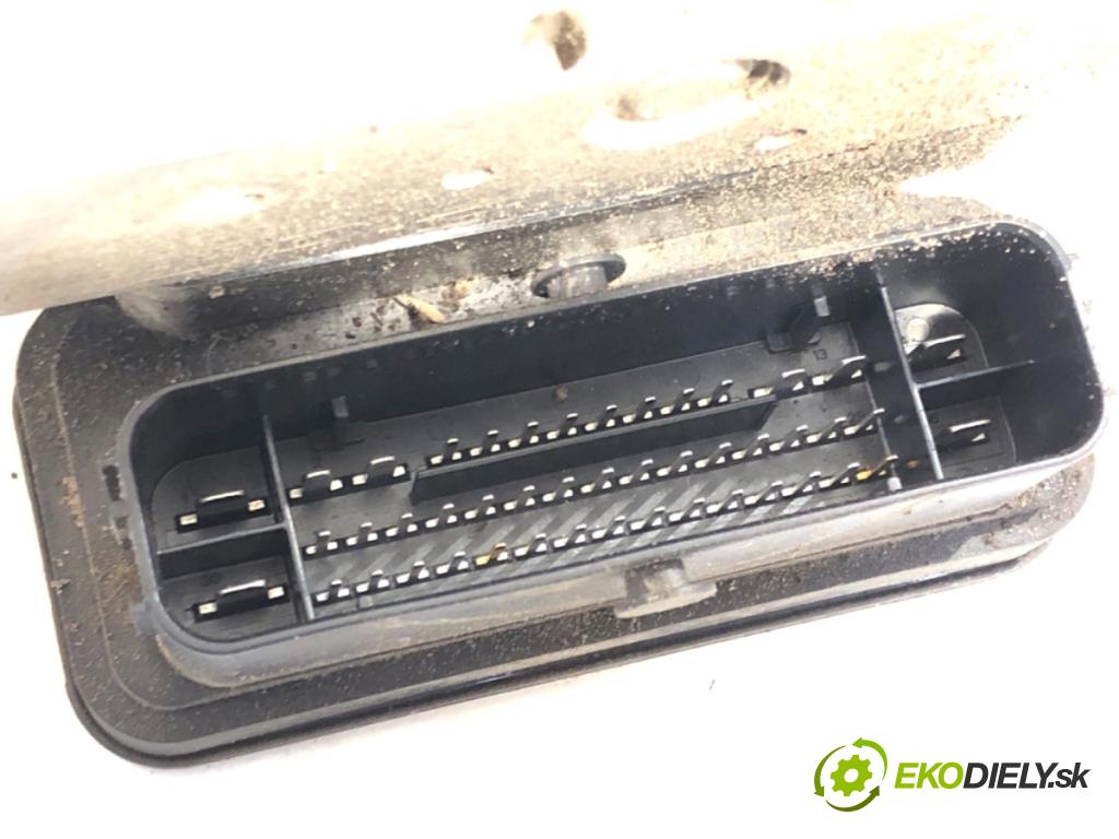 AUDI A5 F5 coupe 2017 140 kW 2.0 TDI 1968 Pumpa ABS 8W0907379G (Pumpa ABS)