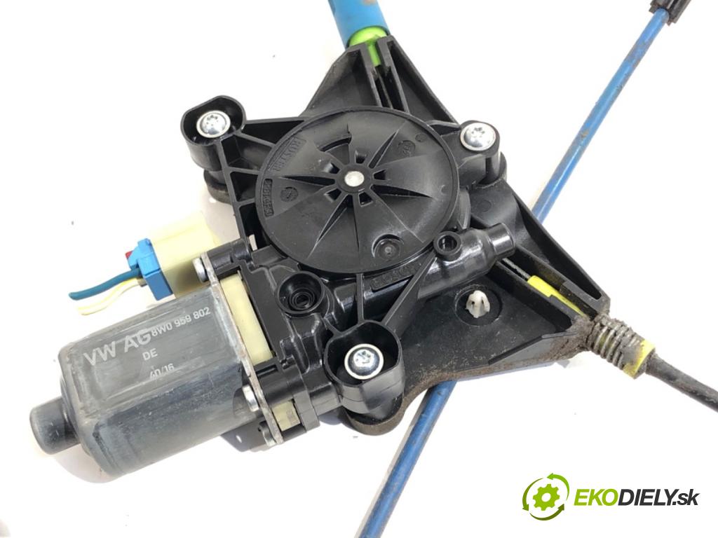 AUDI A5 F5 coupe 2017 140 kW 2.0 TDI 1968 Mechanizmus okna ľavy predný 8W8837461A