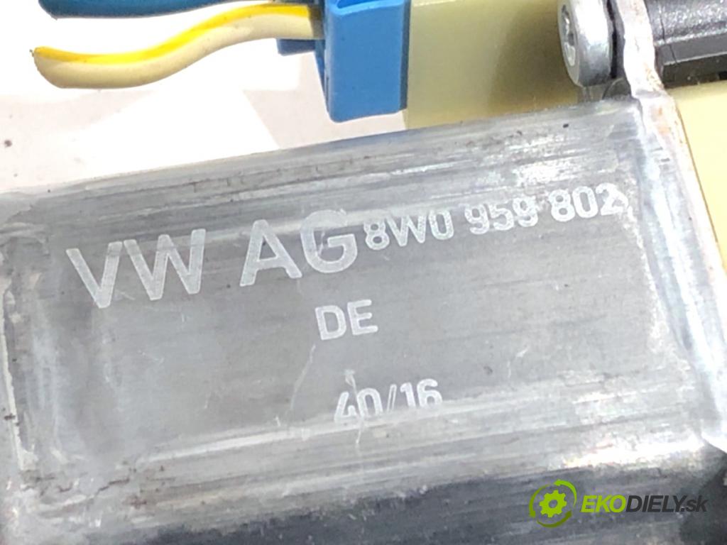 AUDI A5 F5 coupe 2017 140 kW 2.0 TDI 1968 Mechanizmus okna ľavy predný 8W8837461A