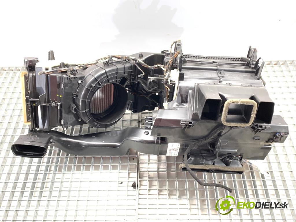 AUDI A5 F5 coupe 2017 140 kW 2.0 TDI 1968 topné těleso radiátor topení  (Radiátor topení)