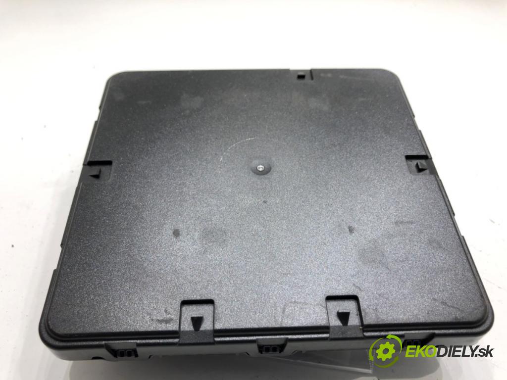 AUDI A5 F5 coupe 2017 140 kW 2.0 TDI 1968 Modul komfortu 8W0907064BA (Modul komfortu)