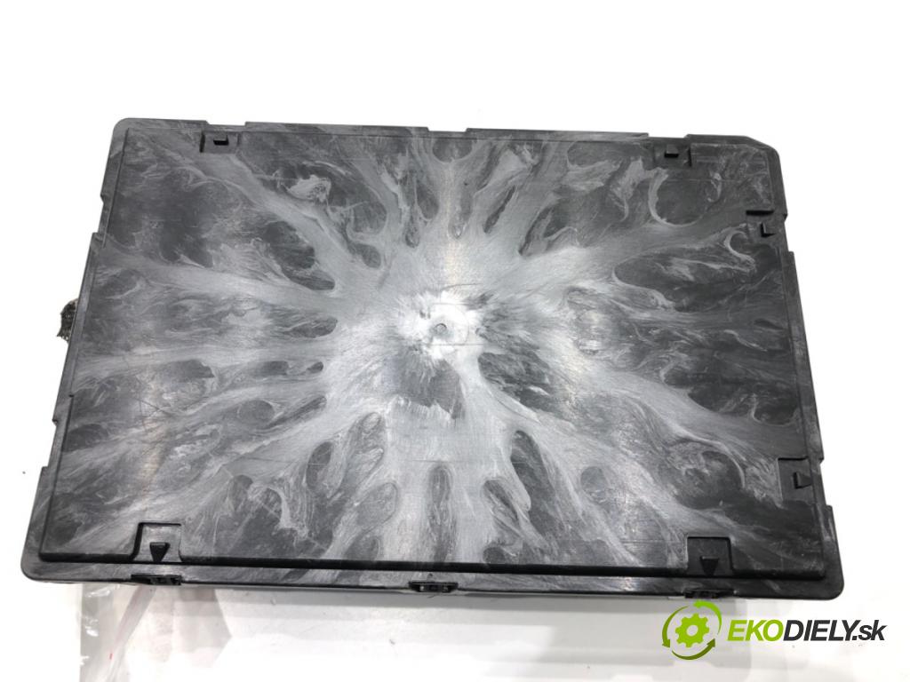 AUDI A5 F5 coupe 2017 140 kW 2.0 TDI 1968 Modul BORDNETZ 8W0907063CG (Riadiaca jednotka ostatné)