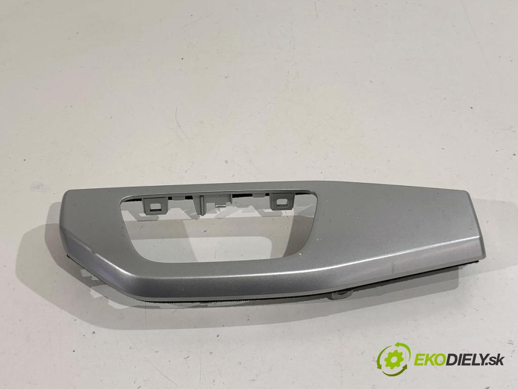 AUDI A5 F5 coupe 2017 140 kW 2.0 TDI 1968 lišta kryt interiéru 8W1853189N (Lišta)