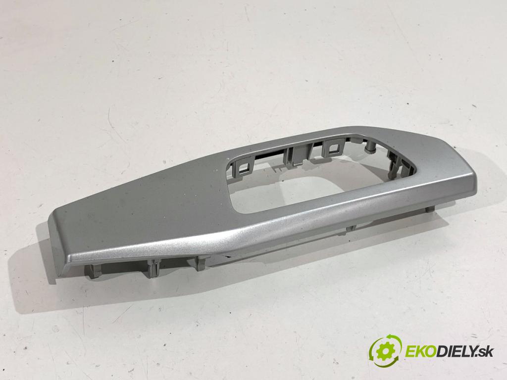 AUDI A5 F5 coupe 2017 140 kW 2.0 TDI 1968 lišta kryt interiéru 8W1853189N (Lišta)