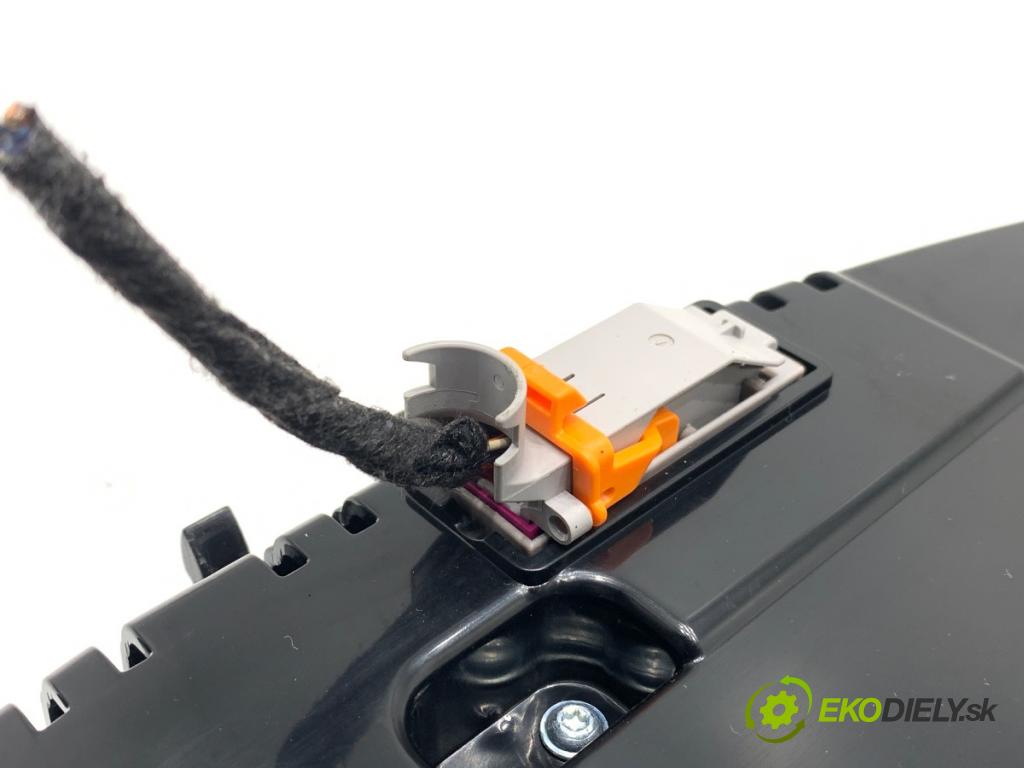 AUDI A5 F5 coupe 2017 140 kW 2.0 TDI 1968 Prístrojovka 8W5920741A (Prístrojová doska)