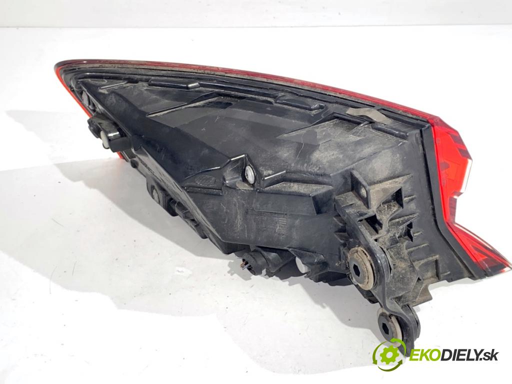 AUDI A5 F5 coupe 2017 140 kW 2.0 TDI 1968 světlo pravý zadní část 8W6945092C