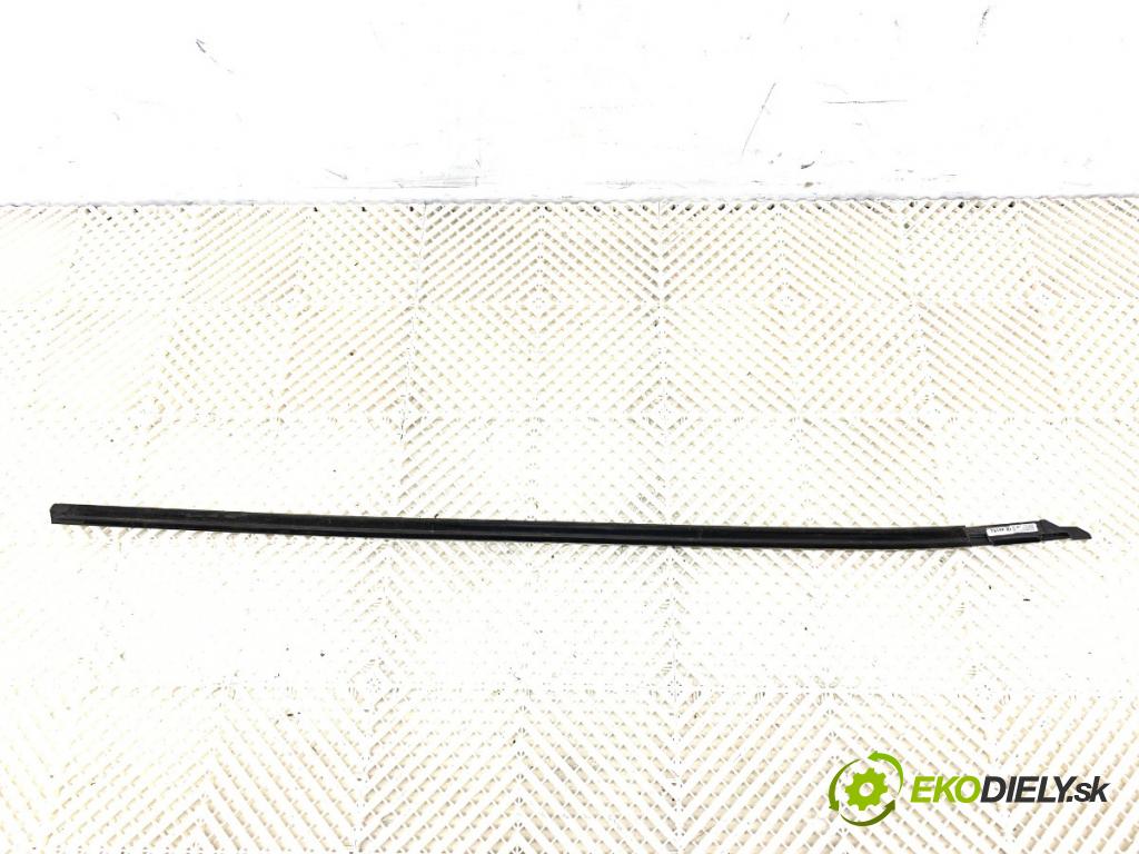 AUDI A5 F5 coupe 2017 140 kW 2.0 TDI 1968 Lišta Sbírání: predný ľavy 8W6853283